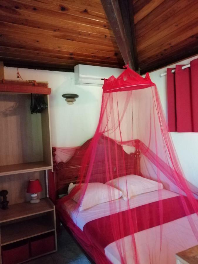 Cazadodo Villa L'Etang-Sale Ngoại thất bức ảnh